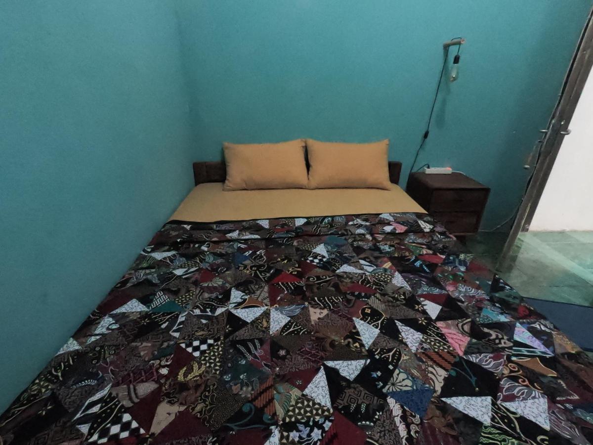 Owl Hostel Karimunjawa Ngoại thất bức ảnh