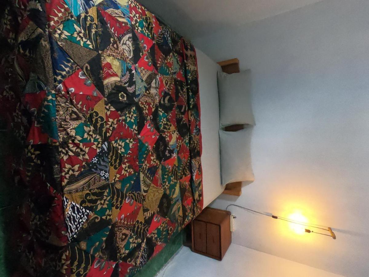 Owl Hostel Karimunjawa Ngoại thất bức ảnh