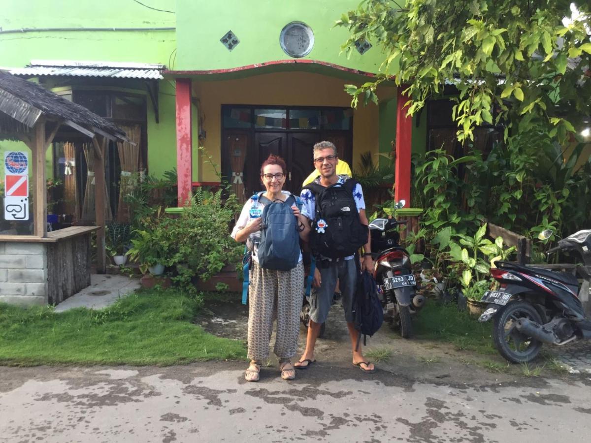 Owl Hostel Karimunjawa Ngoại thất bức ảnh