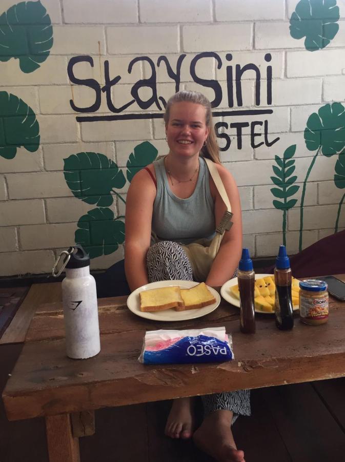 Owl Hostel Karimunjawa Ngoại thất bức ảnh