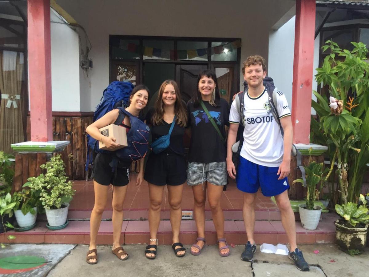 Owl Hostel Karimunjawa Ngoại thất bức ảnh