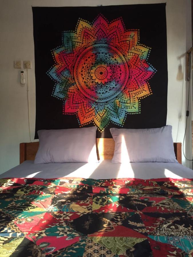 Owl Hostel Karimunjawa Phòng bức ảnh