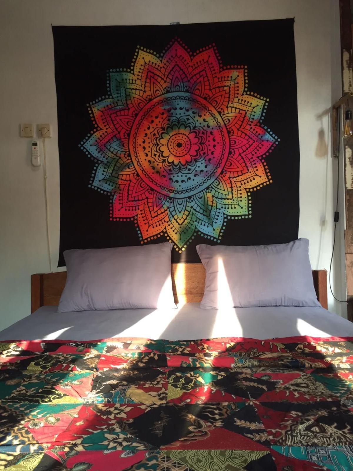 Owl Hostel Karimunjawa Phòng bức ảnh
